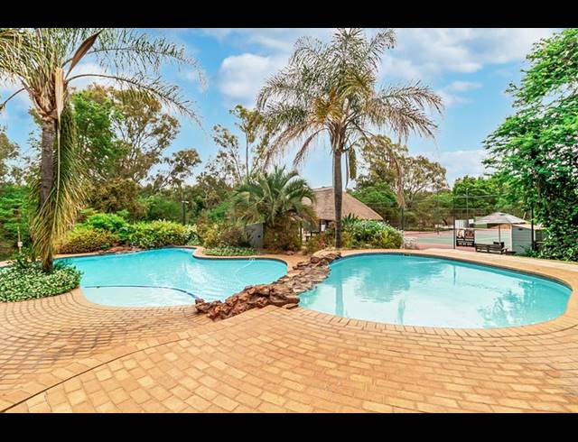 2 BEDROOM APARTMENT FOR SALE IN JUKSKEI PARK